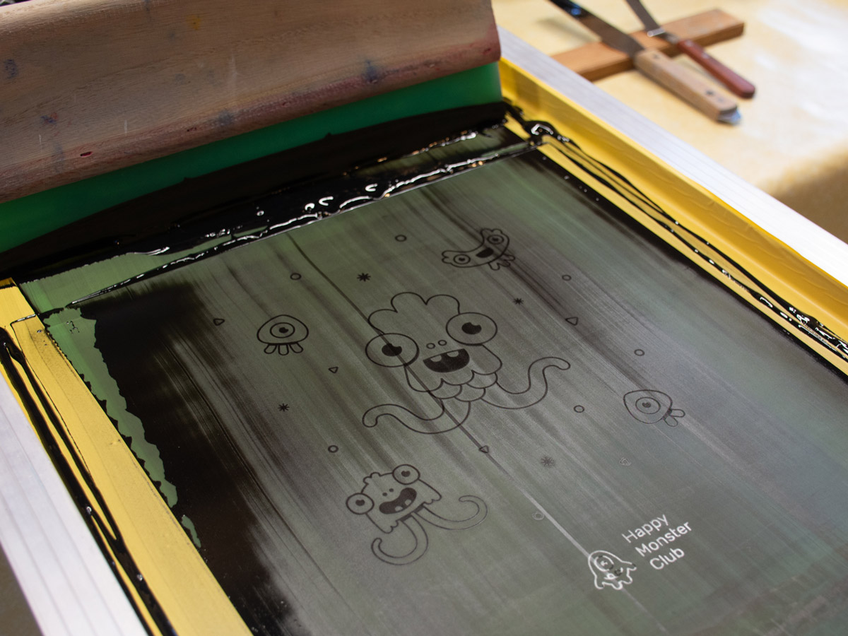 Afbeelding van het print proces bij zeefdruk